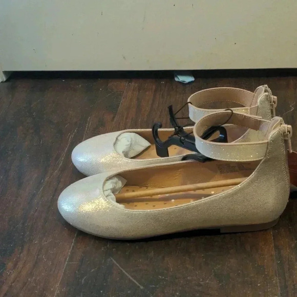 Wonder Nation Big Girl Ballet Flats with Ankle Strap - Picture 2 of 9